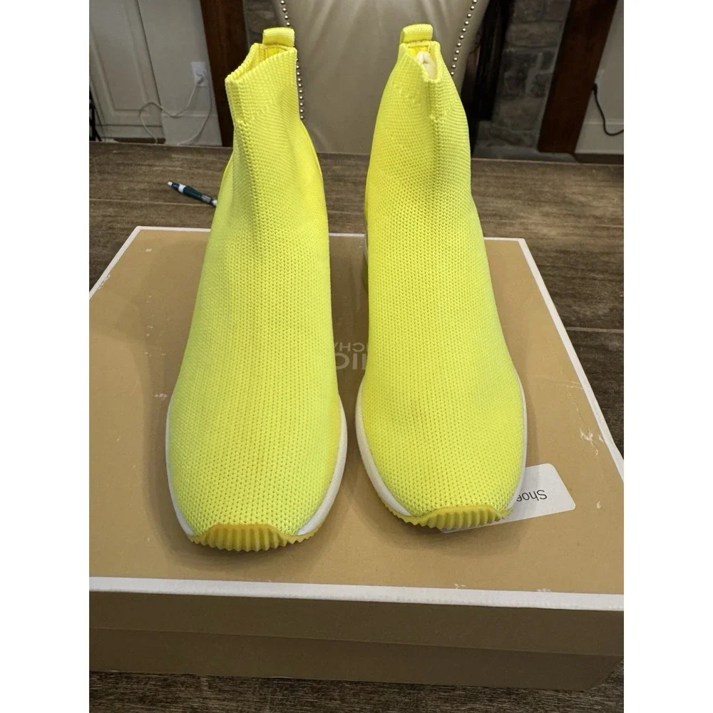 Michael Kors Skyler Booties Extreme Wedge Sneakers Neon‎ Yellow Stretchy Size 5